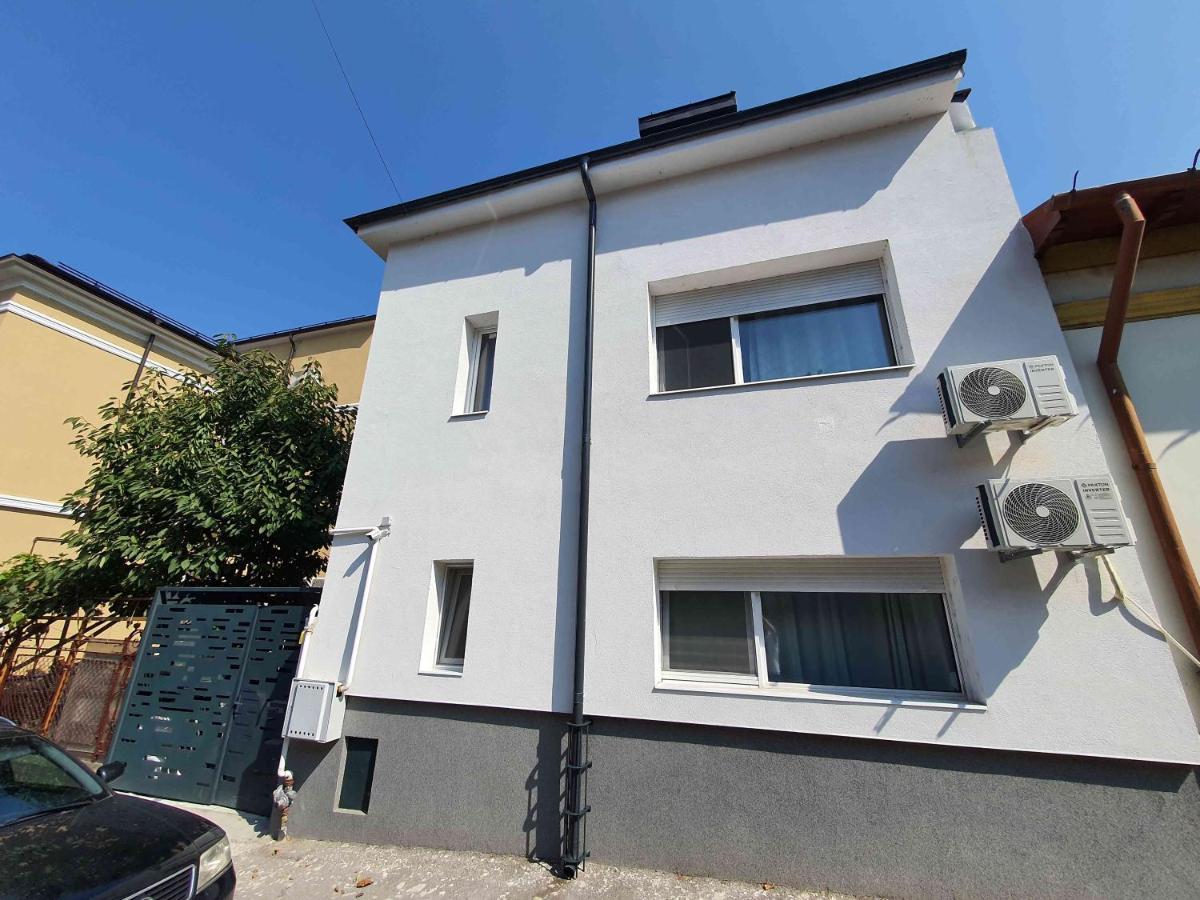 Apartamento Modern Studio Park Carol Unirii - Lam1 Bucarest Exterior foto