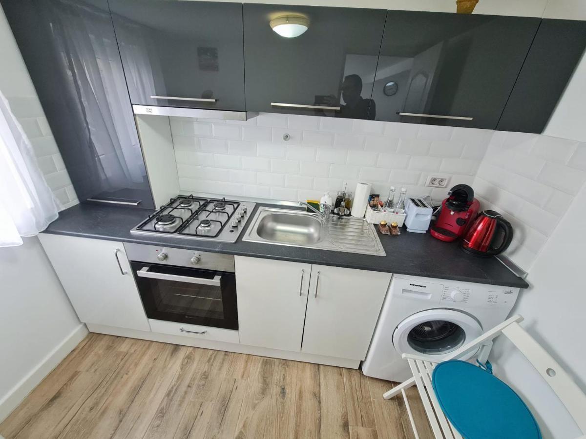 Apartamento Modern Studio Park Carol Unirii - Lam1 Bucarest Exterior foto