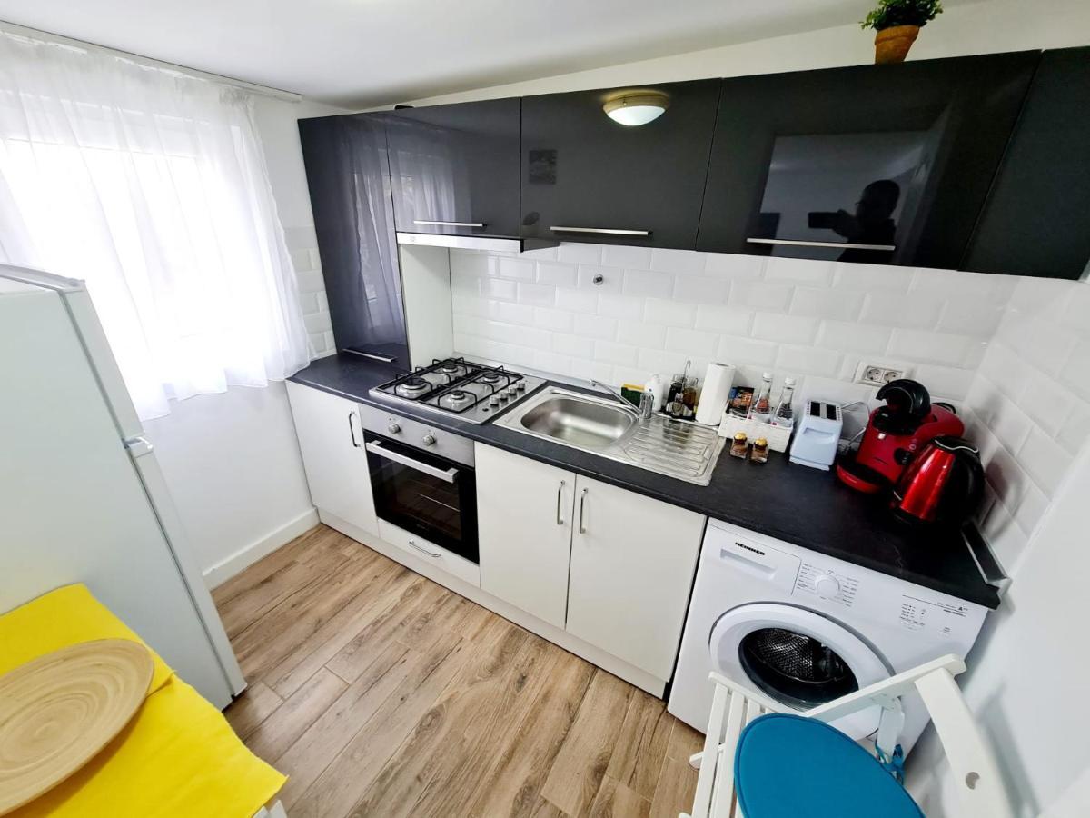 Apartamento Modern Studio Park Carol Unirii - Lam1 Bucarest Exterior foto